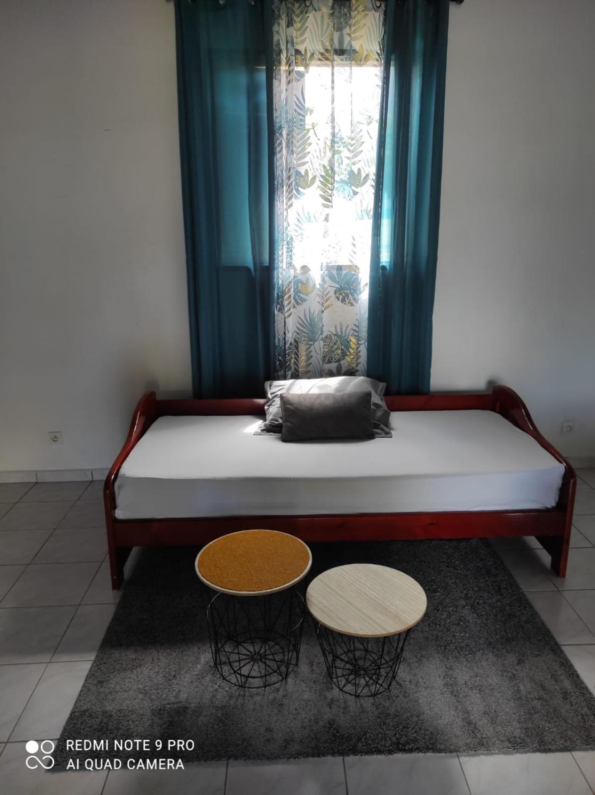 Espace Nature 97115 Holiday home Sainte-Rose